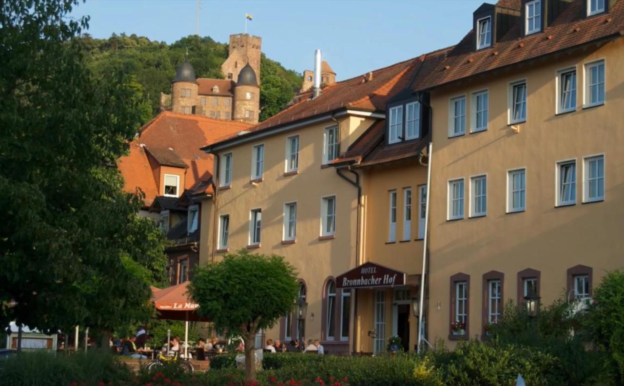 Hotel Bronnbacher Hof Wertheim Bagian luar foto