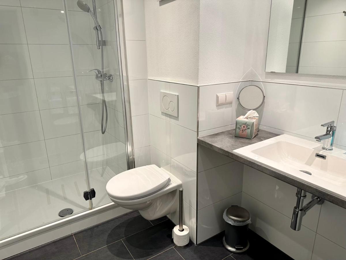Hotel Bronnbacher Hof Wertheim Bagian luar foto