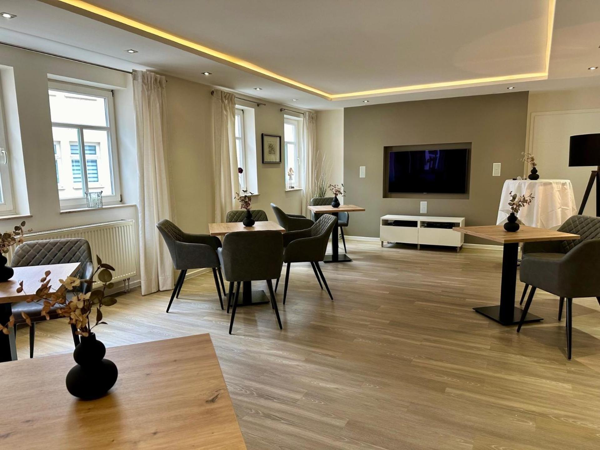 Hotel Bronnbacher Hof Wertheim Bagian luar foto